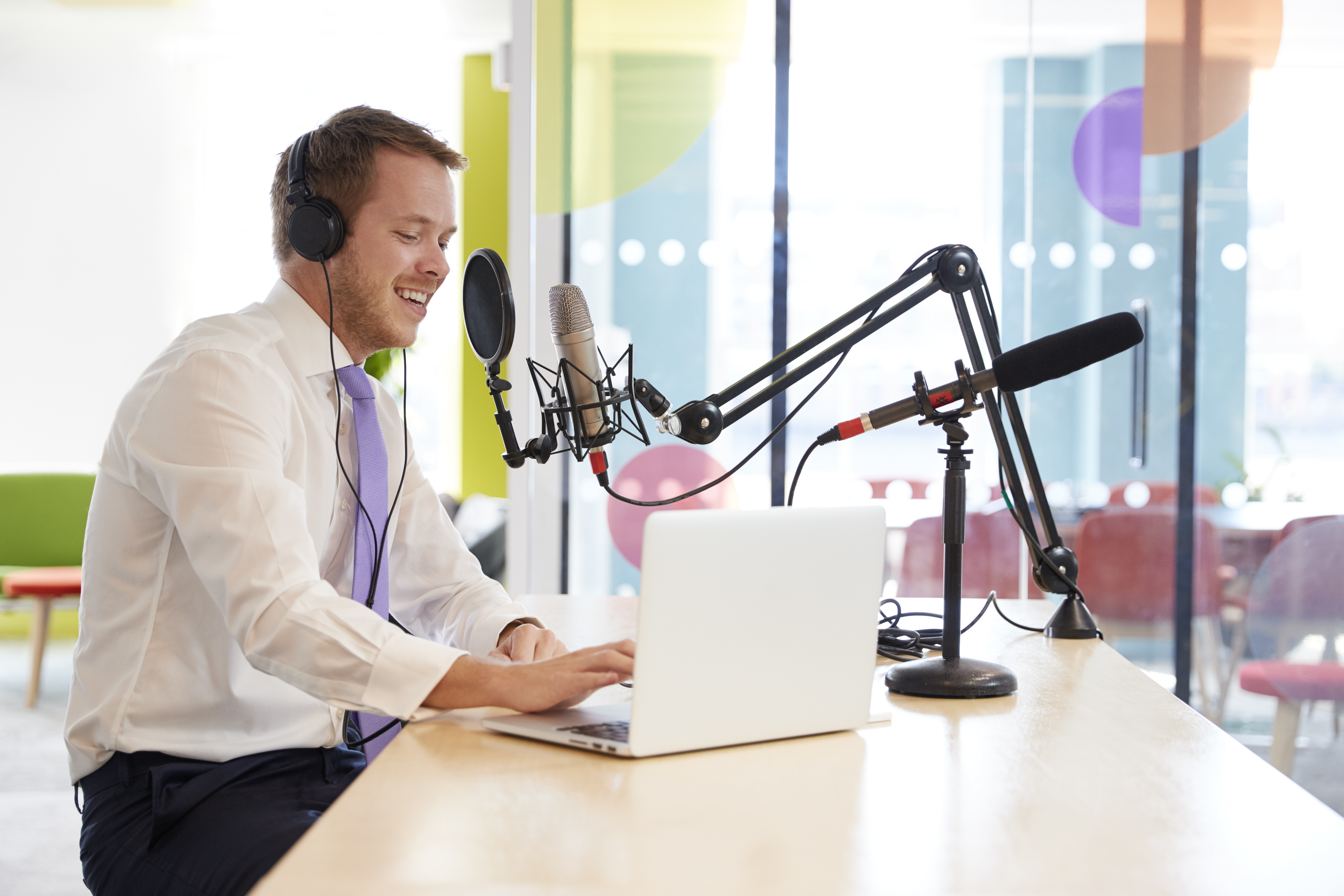 Podcasts: An Untapped Opportunity for Financial Advisors | USA Financial